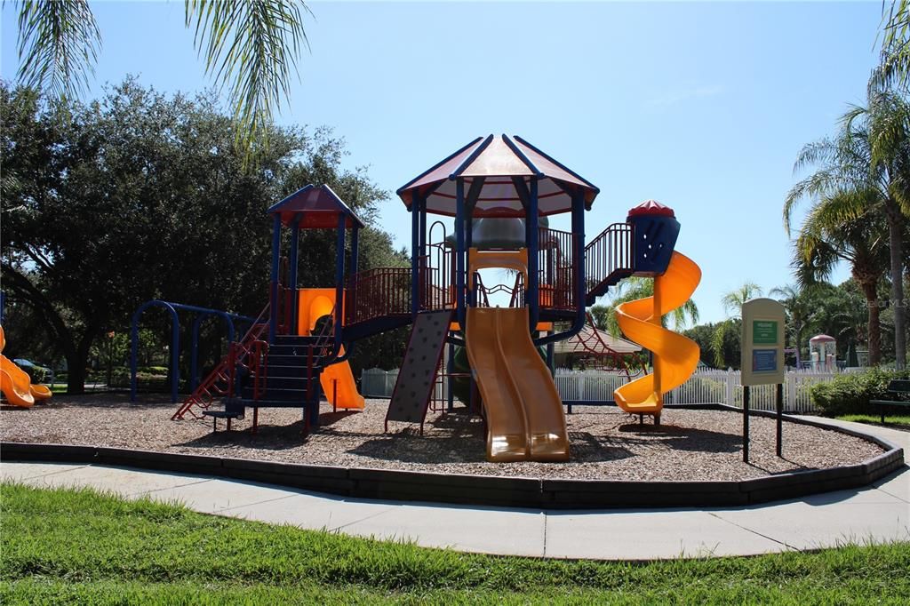 Active With Contract: $2,895 (3 beds, 2 baths, 2193 Square Feet)