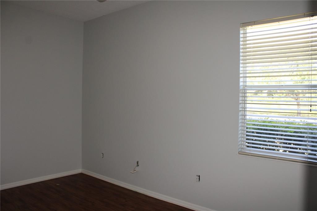 Active With Contract: $2,895 (3 beds, 2 baths, 2193 Square Feet)