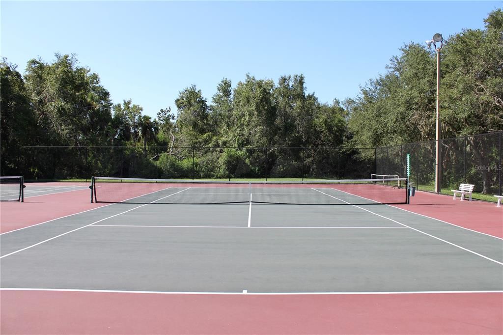 Active With Contract: $2,895 (3 beds, 2 baths, 2193 Square Feet)