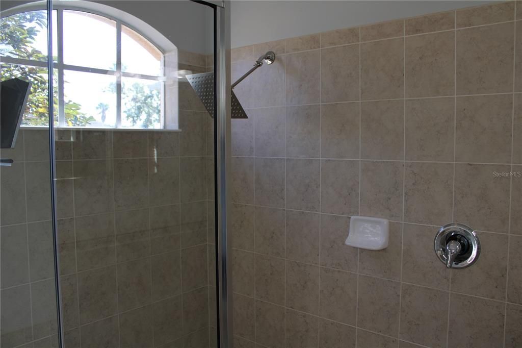 Active With Contract: $2,895 (3 beds, 2 baths, 2193 Square Feet)