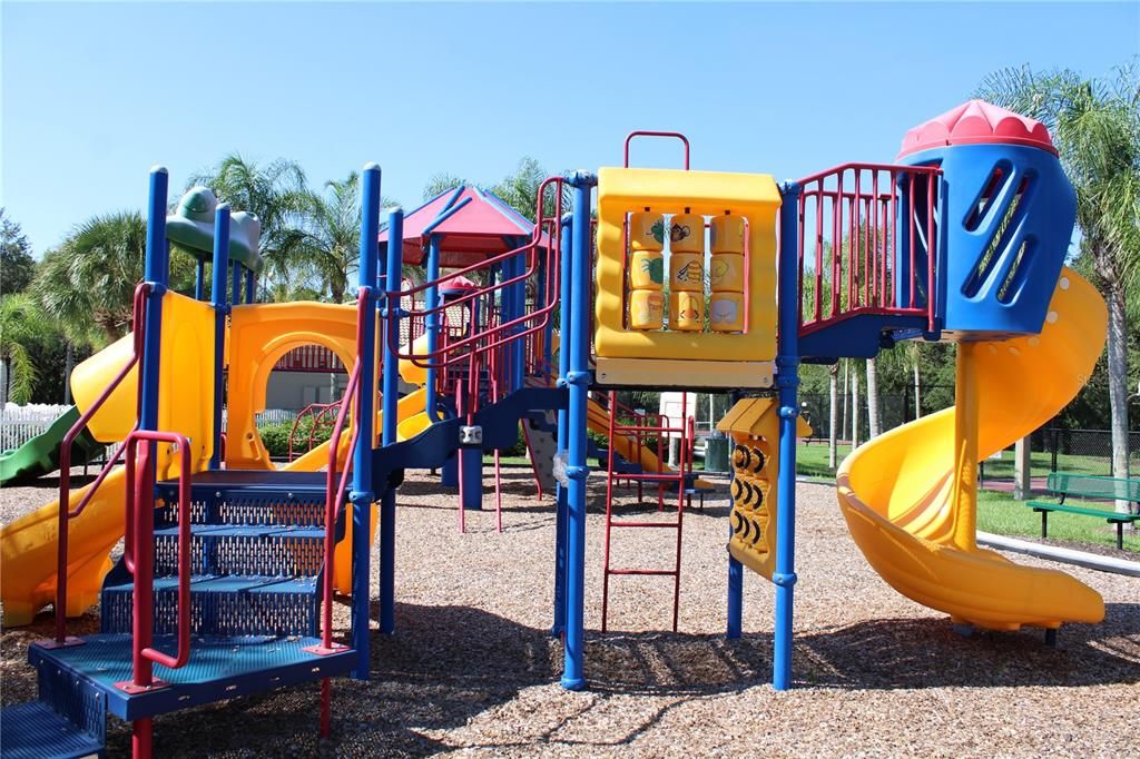 Active With Contract: $2,895 (3 beds, 2 baths, 2193 Square Feet)