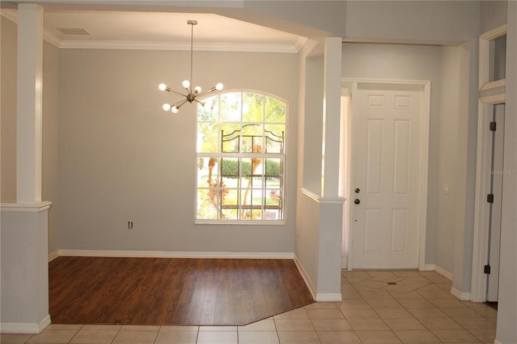 Active With Contract: $2,895 (3 beds, 2 baths, 2193 Square Feet)