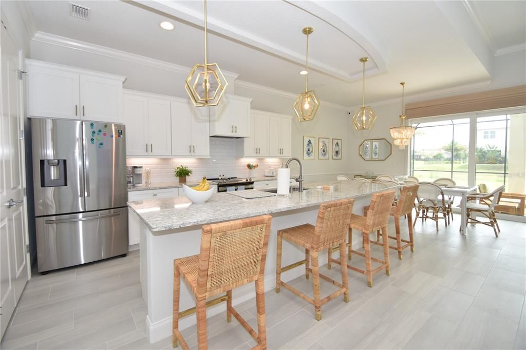 Active With Contract: $3,700 (3 beds, 2 baths, 1893 Square Feet)