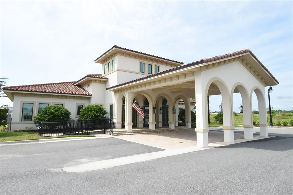 Active With Contract: $3,700 (3 beds, 2 baths, 1893 Square Feet)