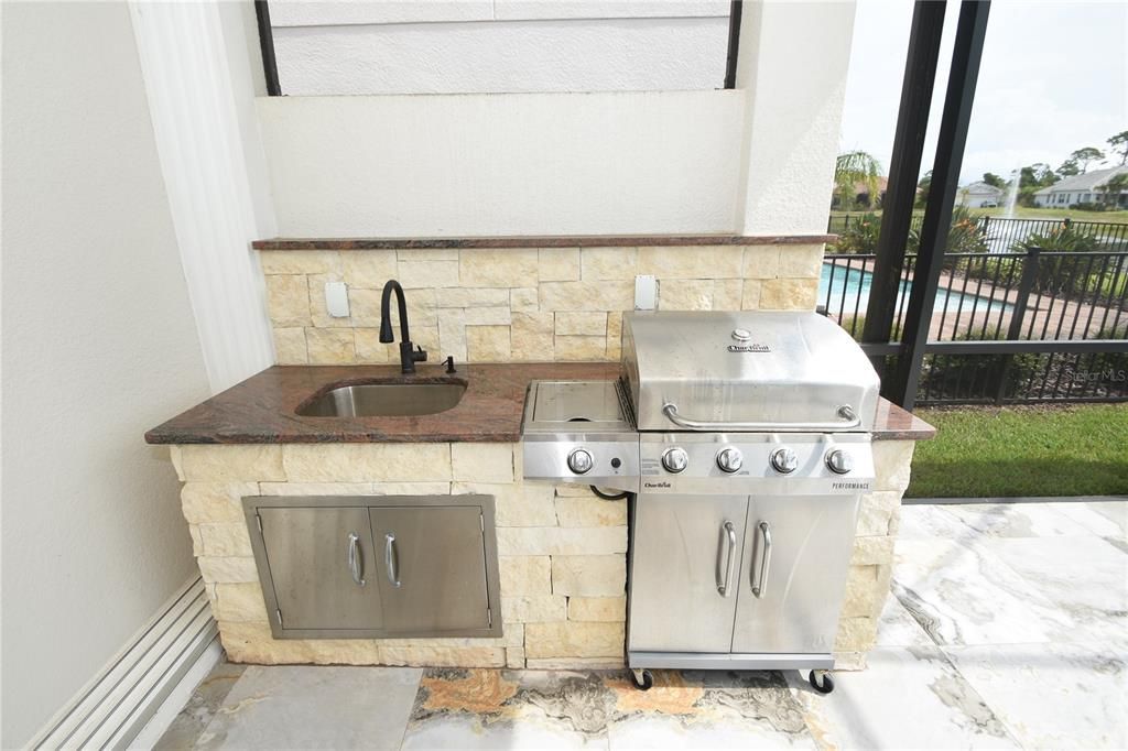 Active With Contract: $3,700 (3 beds, 2 baths, 1893 Square Feet)