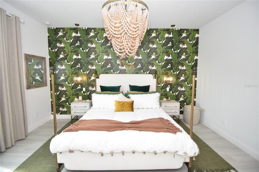 Active With Contract: $3,700 (3 beds, 2 baths, 1893 Square Feet)