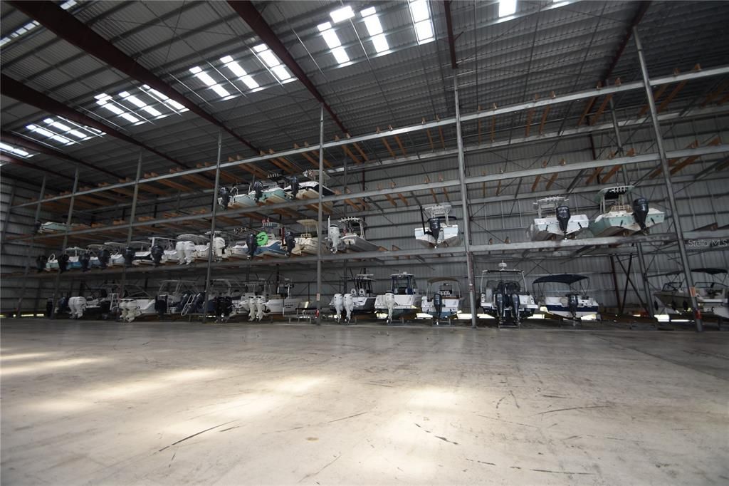 Active With Contract: $3,700 (3 beds, 2 baths, 1893 Square Feet)