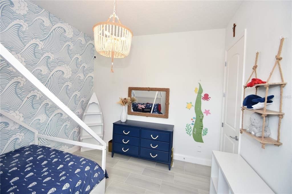 Active With Contract: $3,700 (3 beds, 2 baths, 1893 Square Feet)