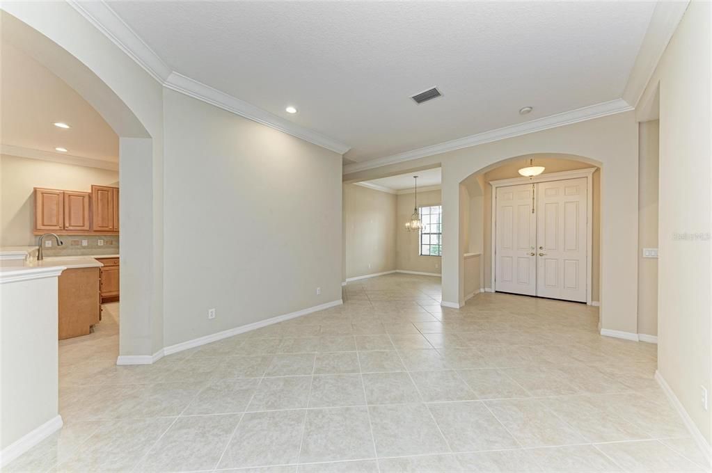 待售: $659,000 (3 贝兹, 3 浴室, 2320 平方英尺)