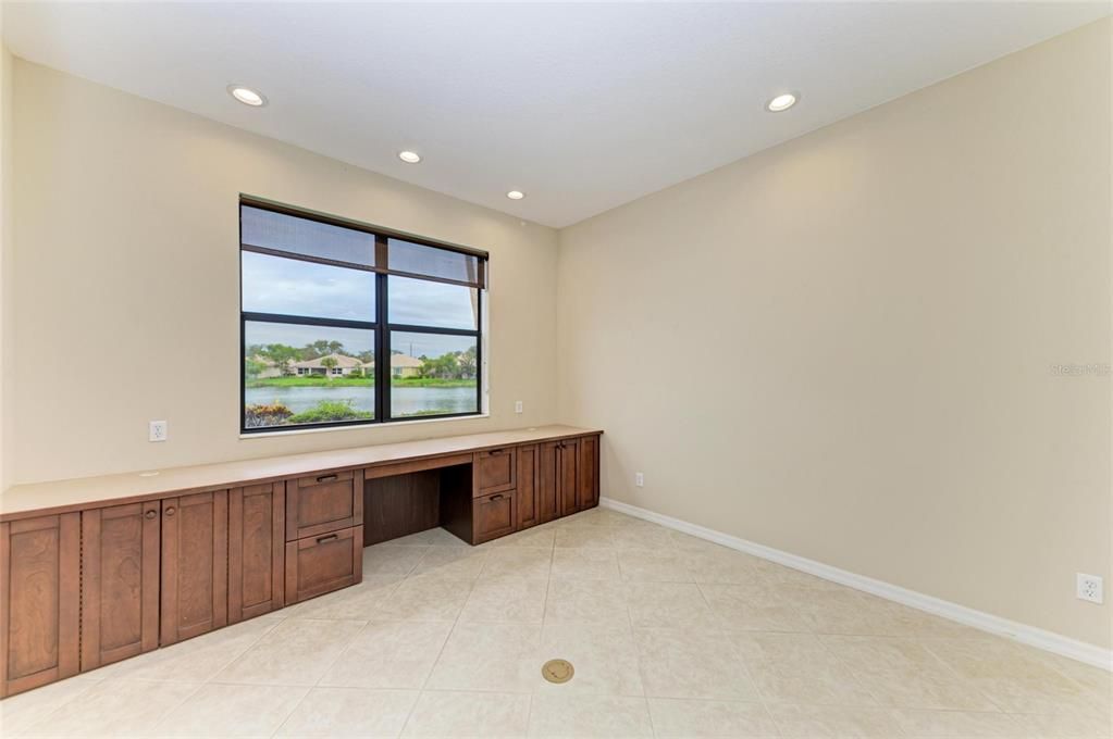 待售: $659,000 (3 贝兹, 3 浴室, 2320 平方英尺)