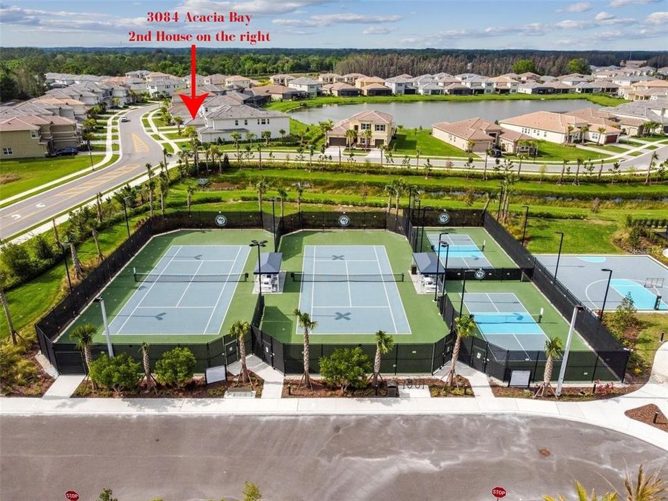 待售: $980,000 (5 贝兹, 4 浴室, 2921 平方英尺)