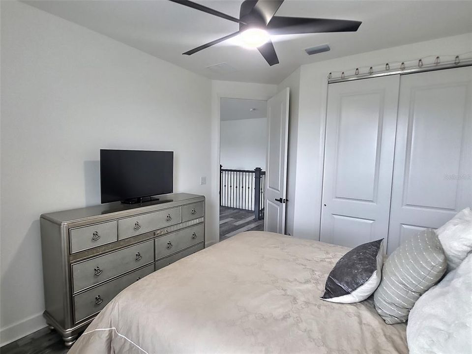 待售: $980,000 (5 贝兹, 4 浴室, 2921 平方英尺)