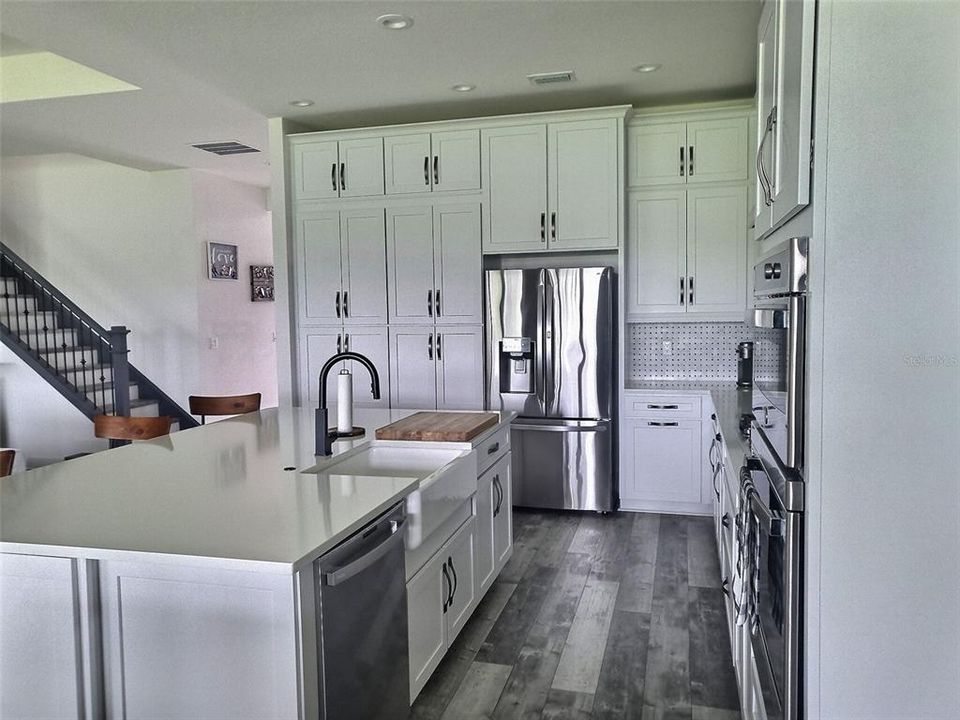 待售: $980,000 (5 贝兹, 4 浴室, 2921 平方英尺)