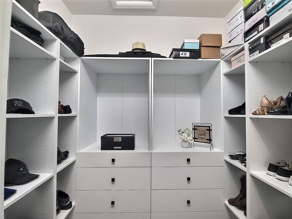 待售: $980,000 (5 贝兹, 4 浴室, 2921 平方英尺)