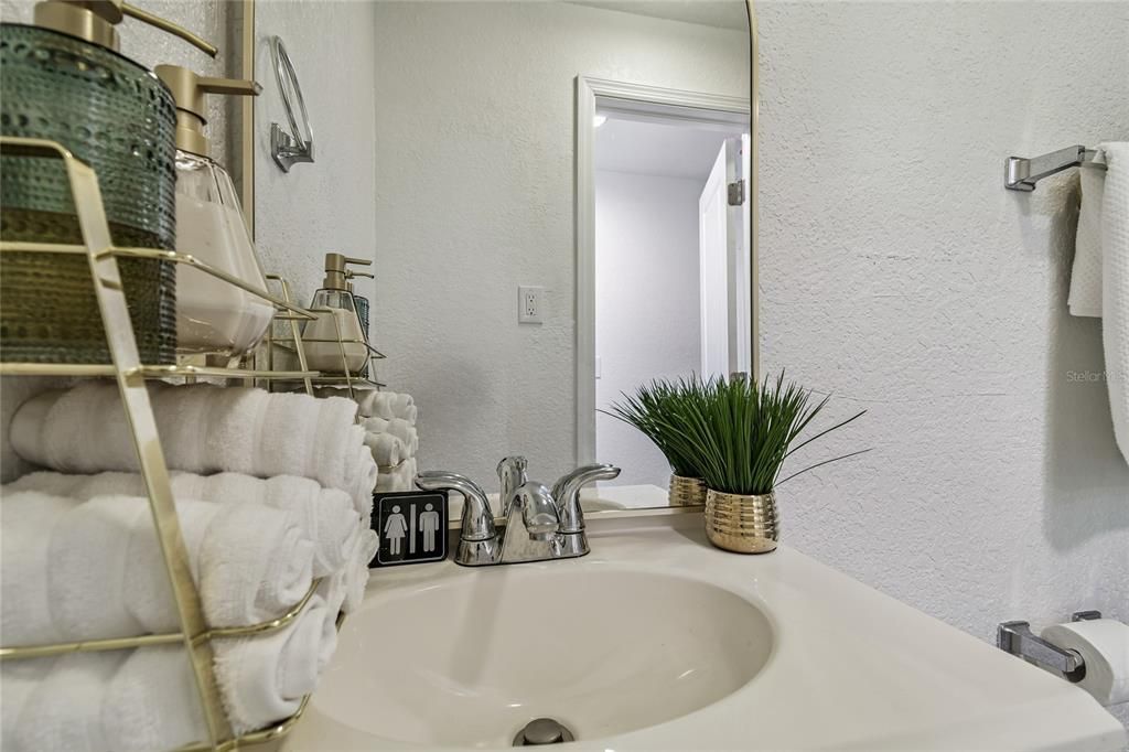 En Venta: $349,000 (0 camas, 0 baños, 1224 Pies cuadrados)