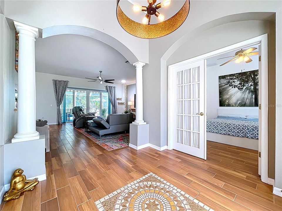 For Sale: $629,000 (3 beds, 3 baths, 2399 Square Feet)