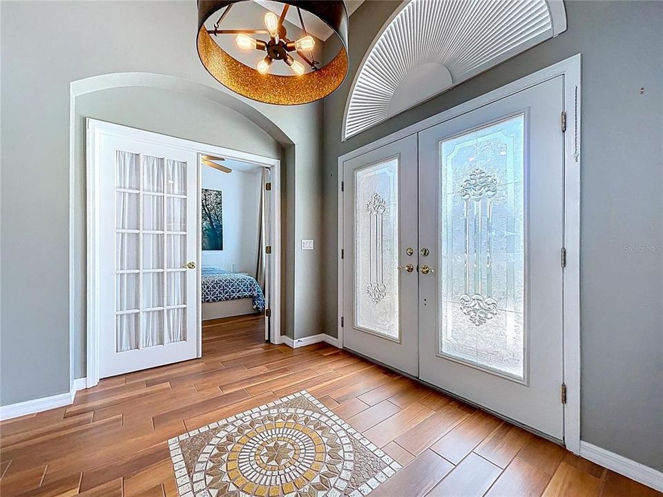 For Sale: $629,000 (3 beds, 3 baths, 2399 Square Feet)