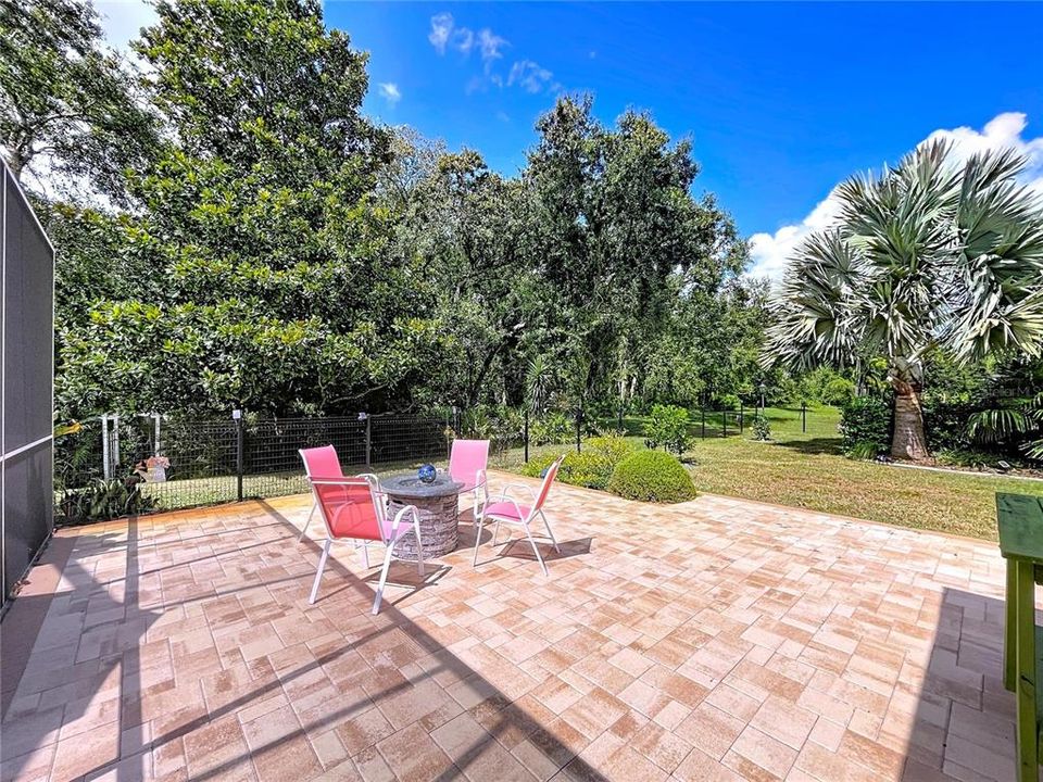 For Sale: $629,000 (3 beds, 3 baths, 2399 Square Feet)