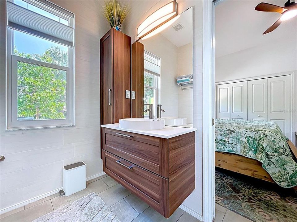 For Sale: $629,000 (3 beds, 3 baths, 2399 Square Feet)