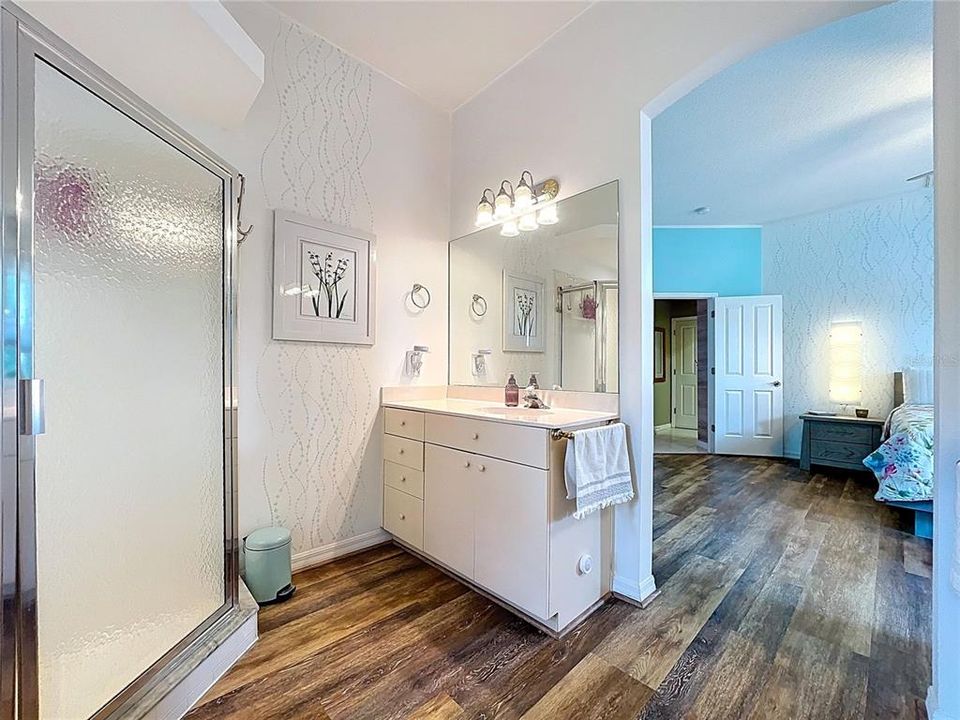 For Sale: $629,000 (3 beds, 3 baths, 2399 Square Feet)