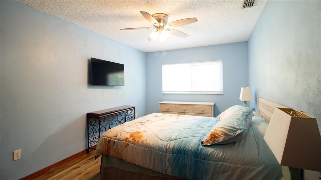 For Sale: $825,000 (4 beds, 3 baths, 3388 Square Feet)