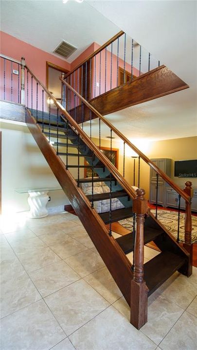 For Sale: $825,000 (4 beds, 3 baths, 3388 Square Feet)