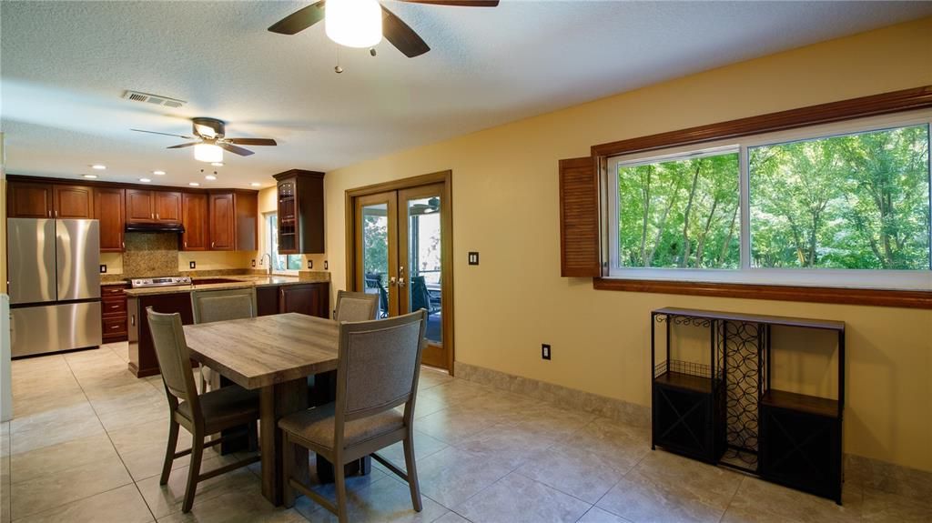 For Sale: $825,000 (4 beds, 3 baths, 3388 Square Feet)