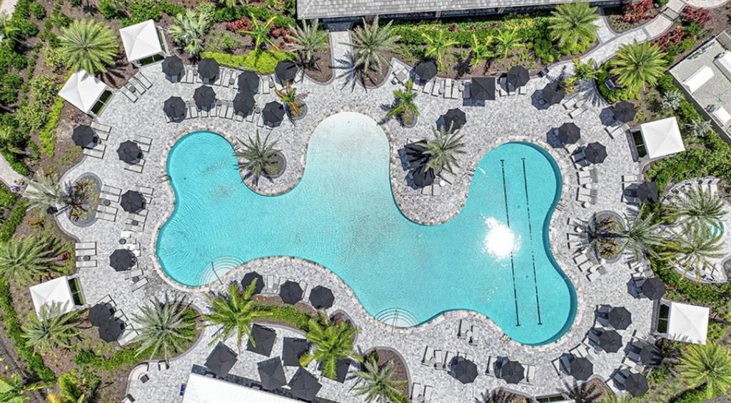 Active With Contract: $598,999 (3 beds, 3 baths, 2306 Square Feet)