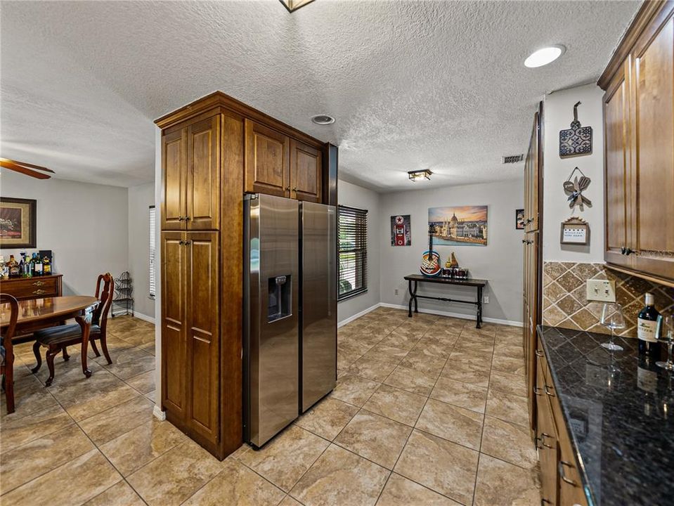 待售: $584,900 (3 贝兹, 3 浴室, 2784 平方英尺)