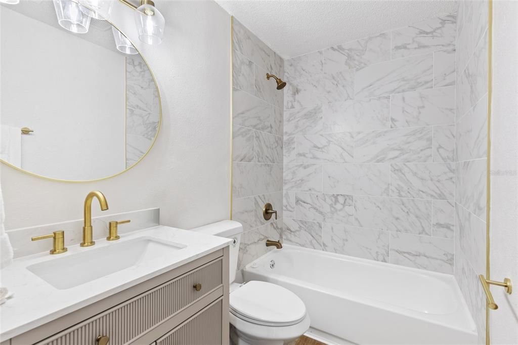 待售: $279,900 (4 贝兹, 2 浴室, 1824 平方英尺)