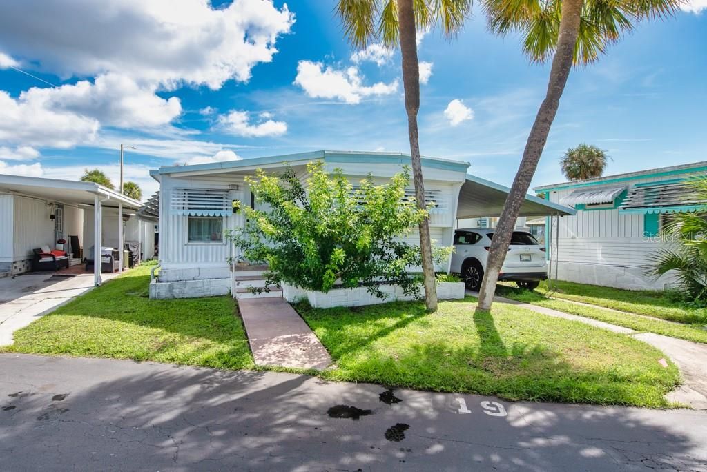 For Sale: $85,000 (1 beds, 1 baths, 480 Square Feet)