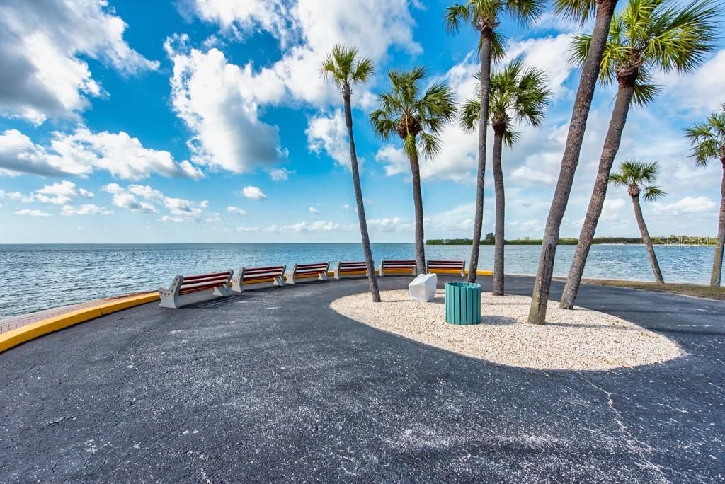 For Sale: $85,000 (1 beds, 1 baths, 480 Square Feet)