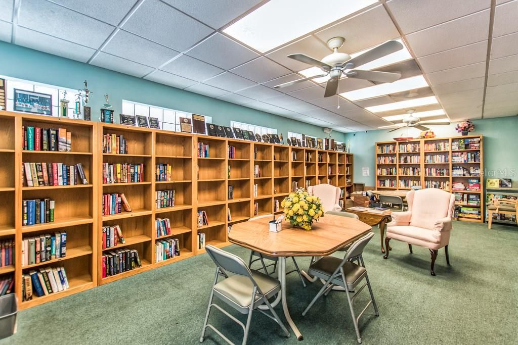 For Sale: $85,000 (1 beds, 1 baths, 480 Square Feet)