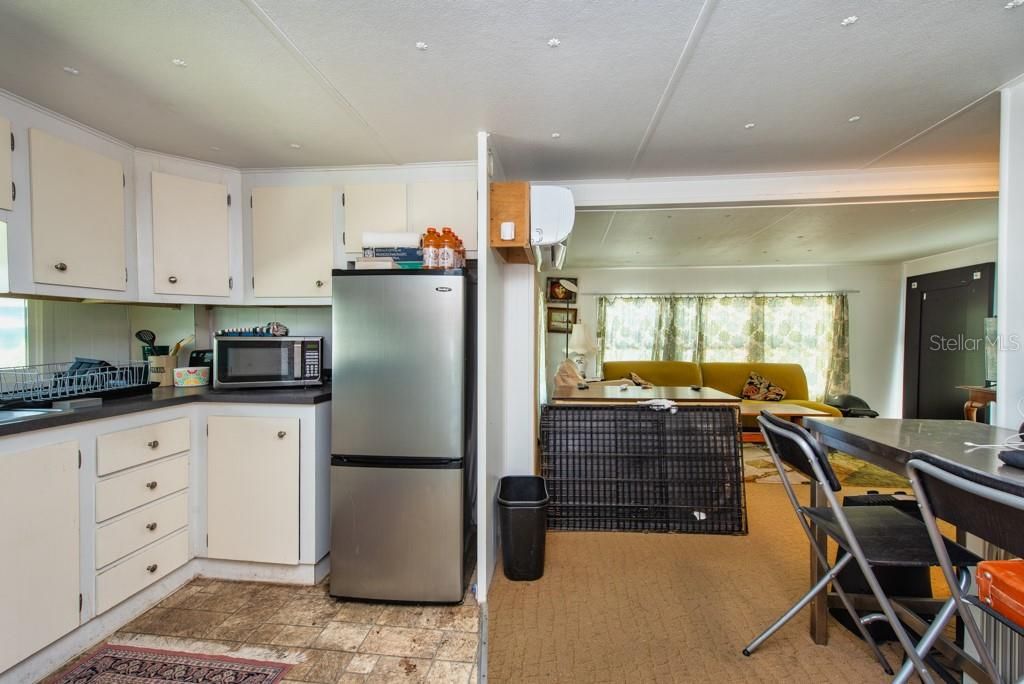 For Sale: $85,000 (1 beds, 1 baths, 480 Square Feet)