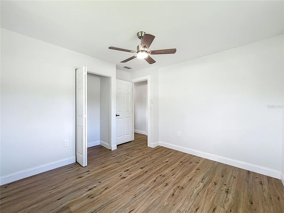 For Sale: $320,000 (3 beds, 2 baths, 1567 Square Feet)