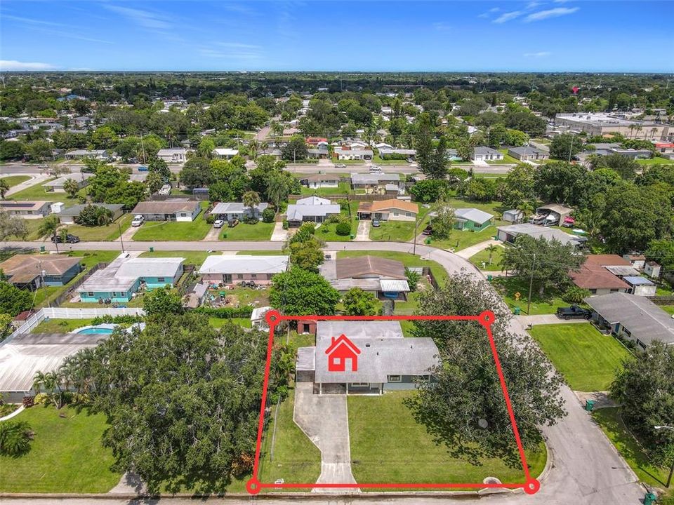 For Sale: $320,000 (3 beds, 2 baths, 1567 Square Feet)