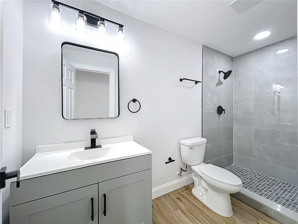 For Sale: $320,000 (3 beds, 2 baths, 1567 Square Feet)