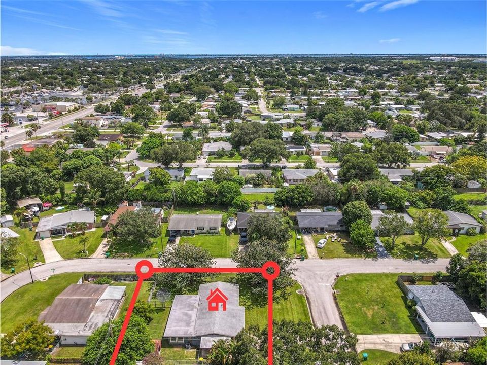 For Sale: $320,000 (3 beds, 2 baths, 1567 Square Feet)