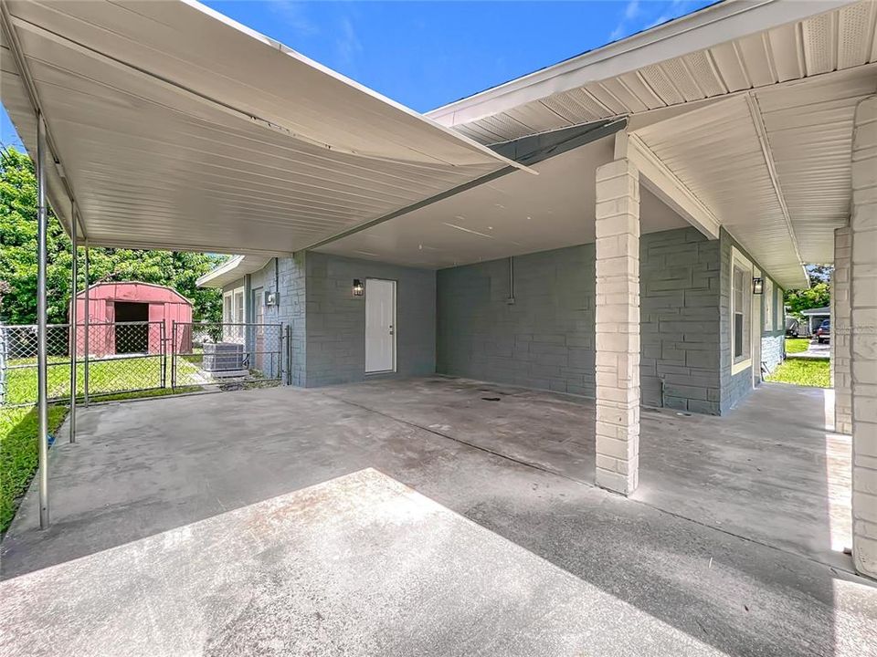 For Sale: $320,000 (3 beds, 2 baths, 1567 Square Feet)