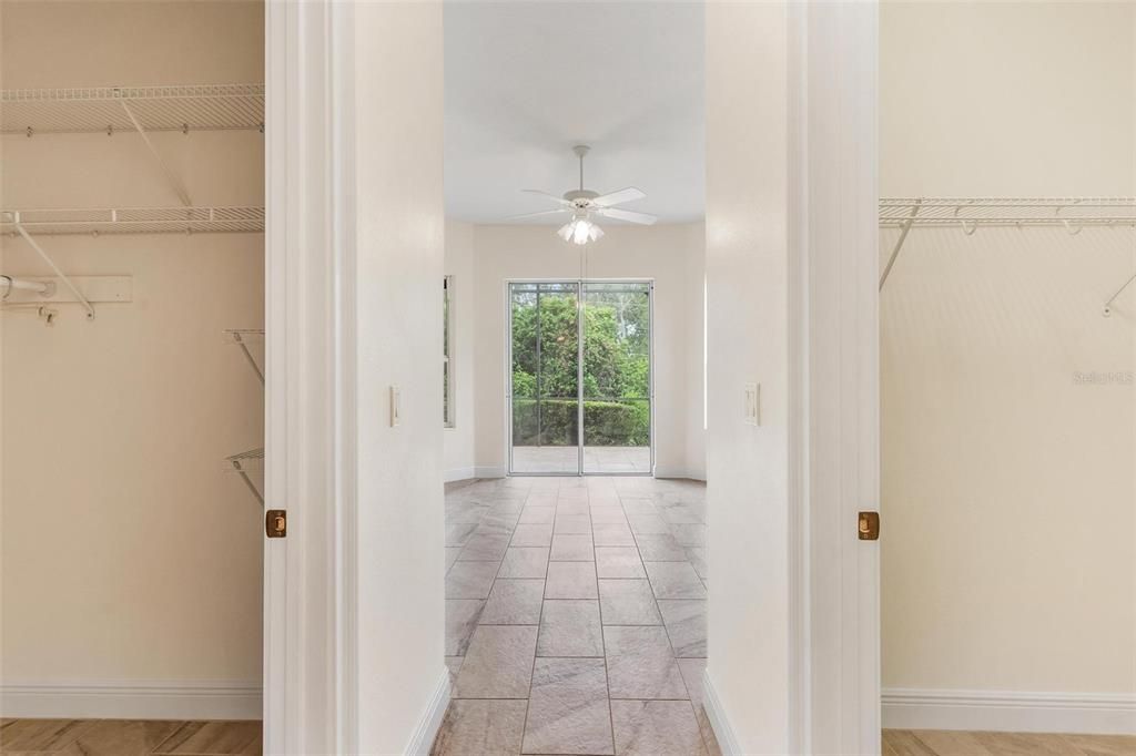 Activo con contrato: $399,999 (3 camas, 2 baños, 2284 Pies cuadrados)