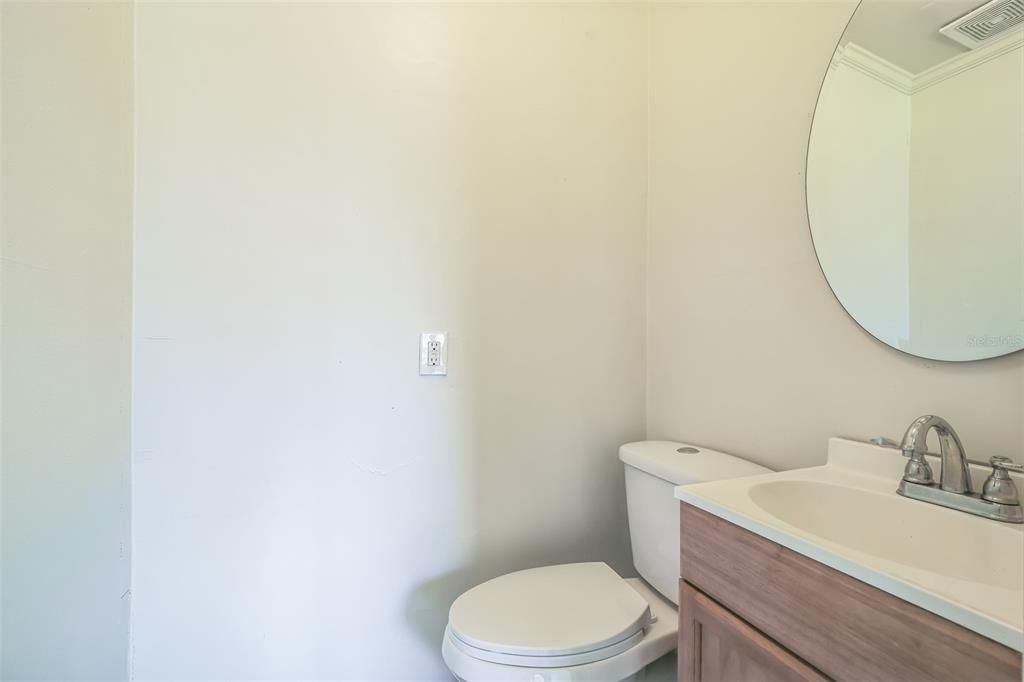 Active With Contract: $219,990 (3 beds, 2 baths, 1904 Square Feet)
