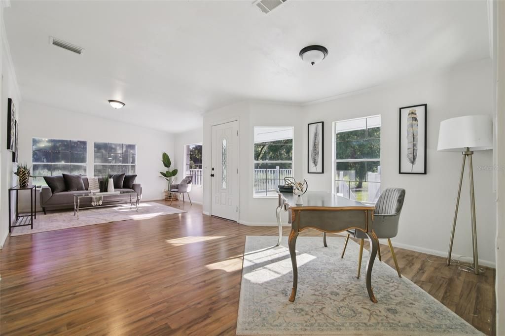 Active With Contract: $219,990 (3 beds, 2 baths, 1904 Square Feet)