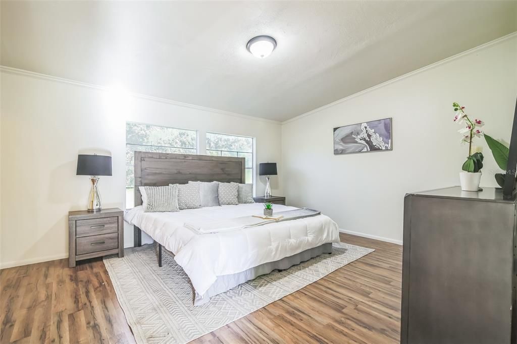 Active With Contract: $219,990 (3 beds, 2 baths, 1904 Square Feet)