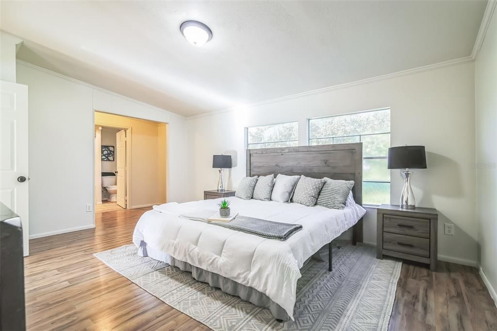 Active With Contract: $219,990 (3 beds, 2 baths, 1904 Square Feet)