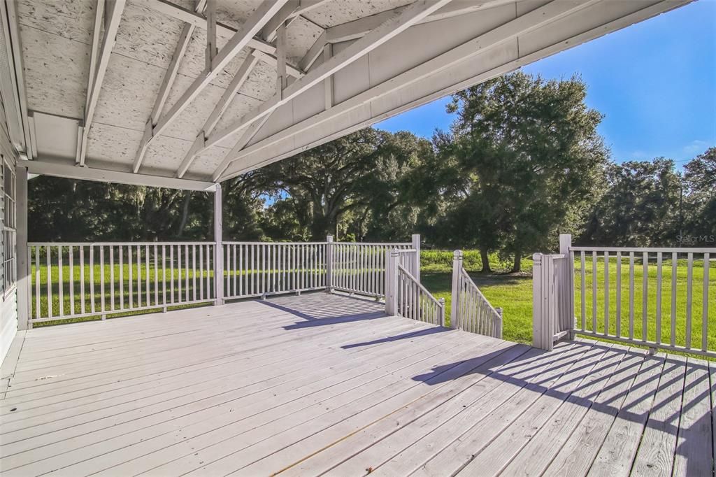 Active With Contract: $219,990 (3 beds, 2 baths, 1904 Square Feet)