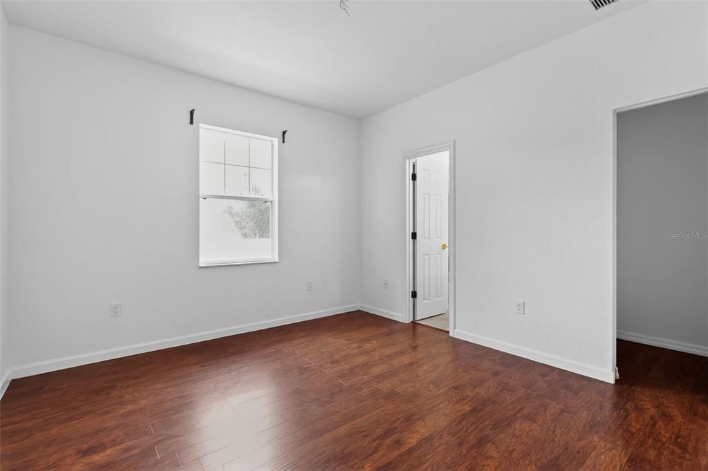 En Venta: $480,000 (3 camas, 2 baños, 2235 Pies cuadrados)