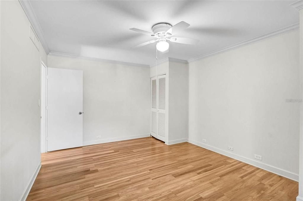 For Rent: $2,000 (2 beds, 2 baths, 1729 Square Feet)