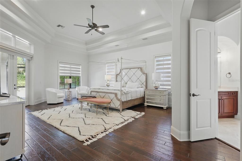 В аренду: $13,000 (5 спален, 5 ванн, 5498 Квадратных фут)