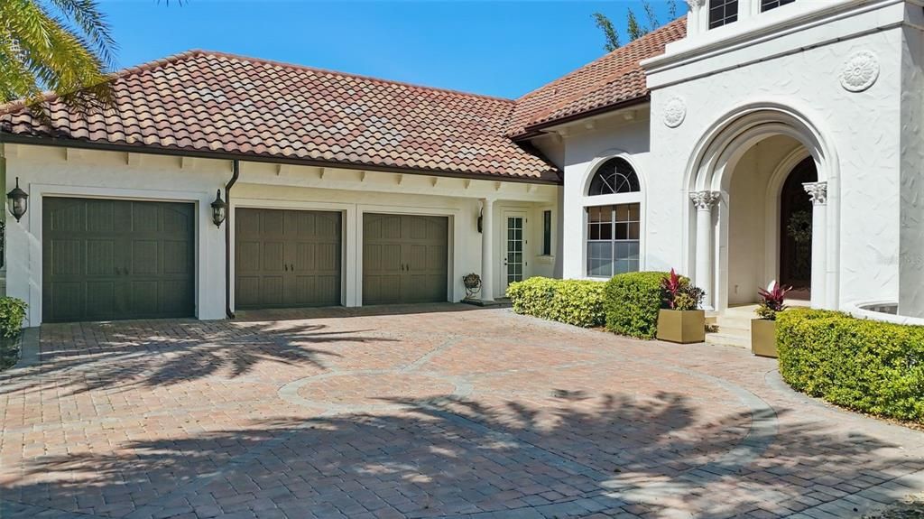 В аренду: $13,000 (5 спален, 5 ванн, 5498 Квадратных фут)