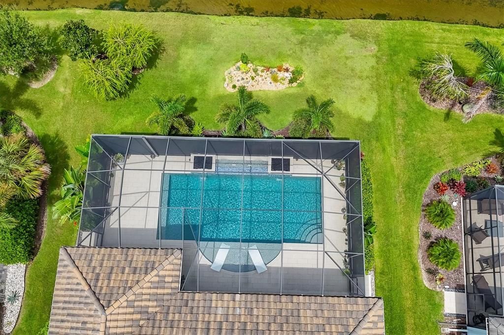 Под контрактом: $2,279,000 (4 спален, 4 ванн, 3610 Квадратных фут)